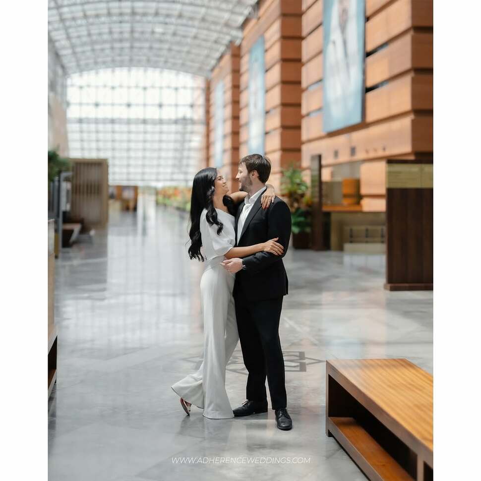 Pre wedding photography by Isuru  Akalanka in Dubai