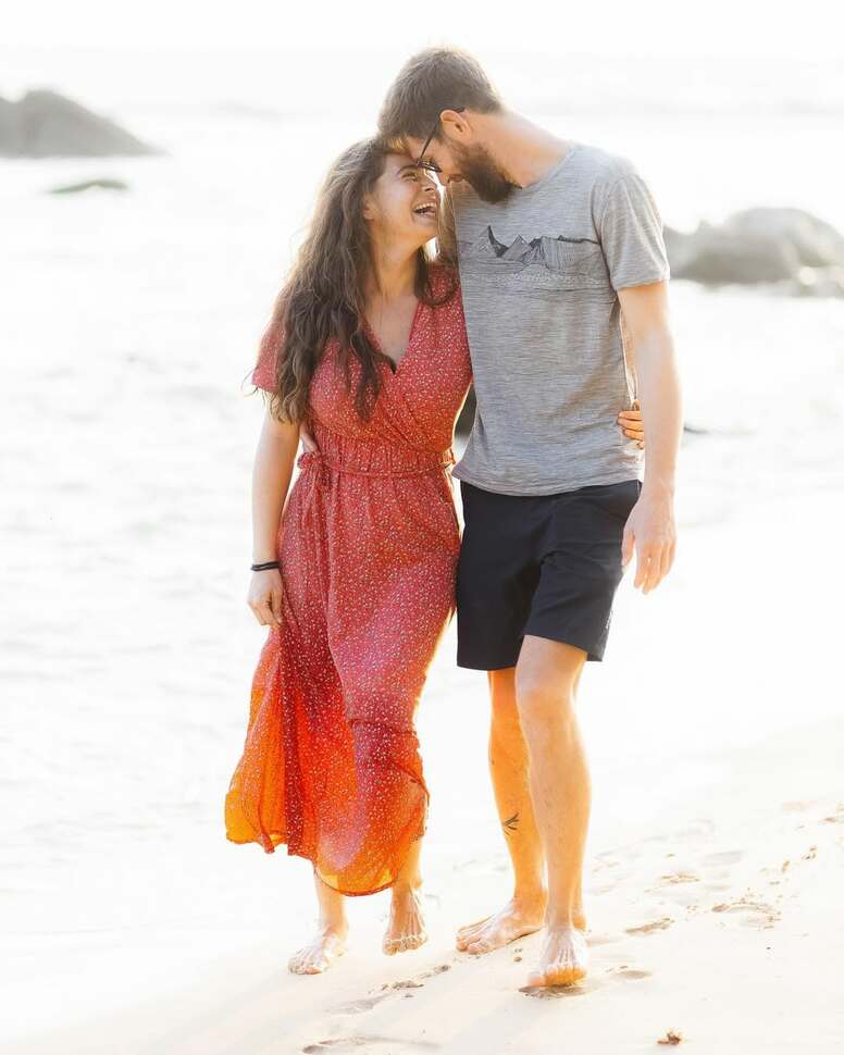 Pre wedding photography by Isuru  Akalanka in Dubai