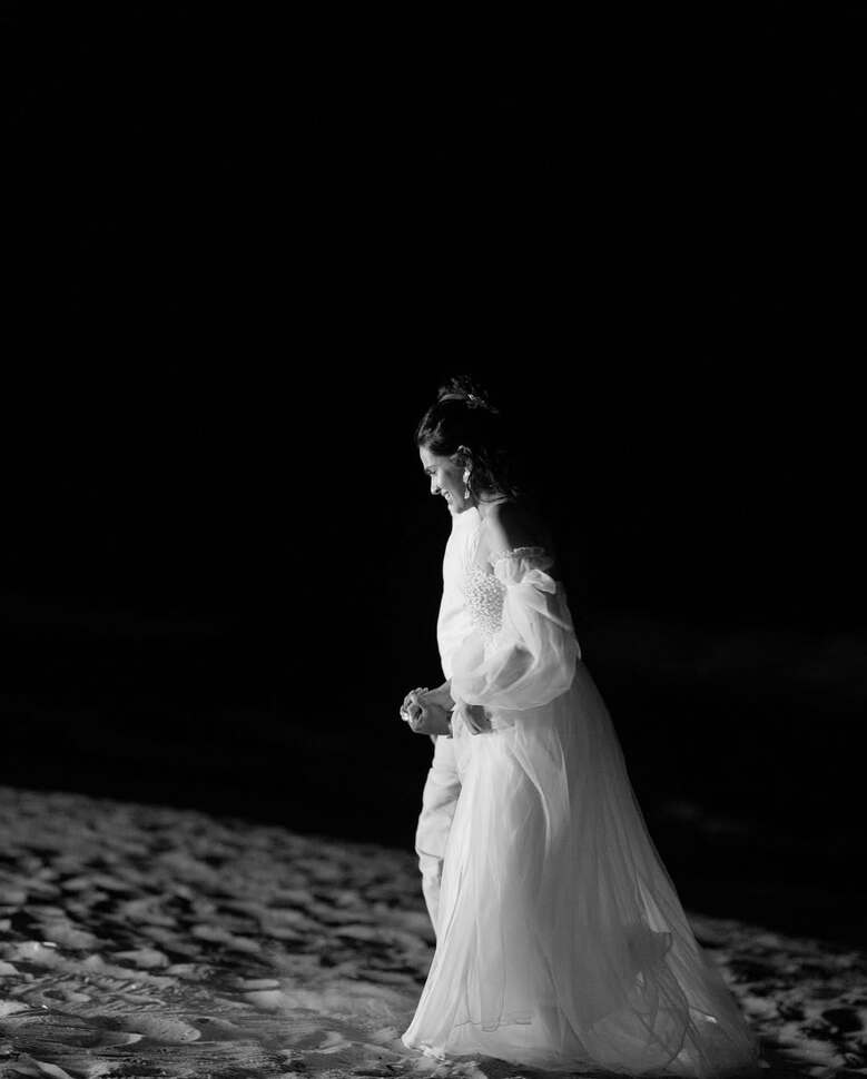 Pre wedding photography by Isuru  Akalanka in Dubai